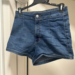 Jean colored booty shorts